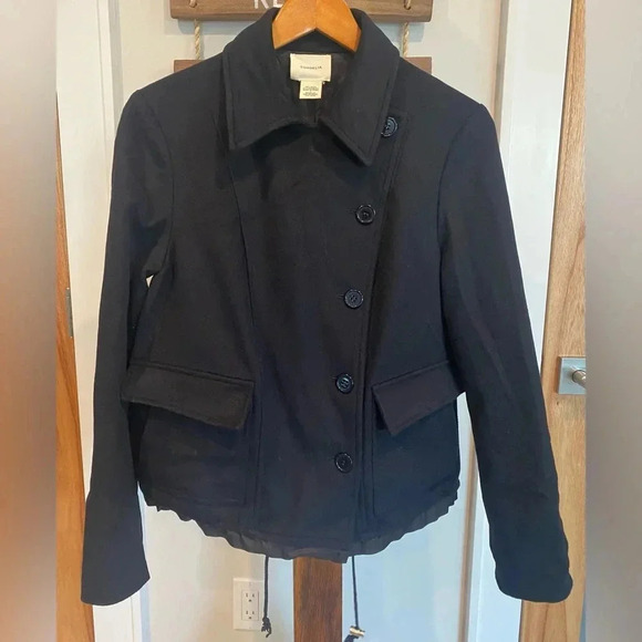 Urban Outfitters Women’s Cordelia Wool Cashmere Asymmetrical Black Coat Sz 4 EUC - Picture 1 of 10